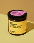 Un pot de tartinade chocolat au lait d'Allo Simonne.