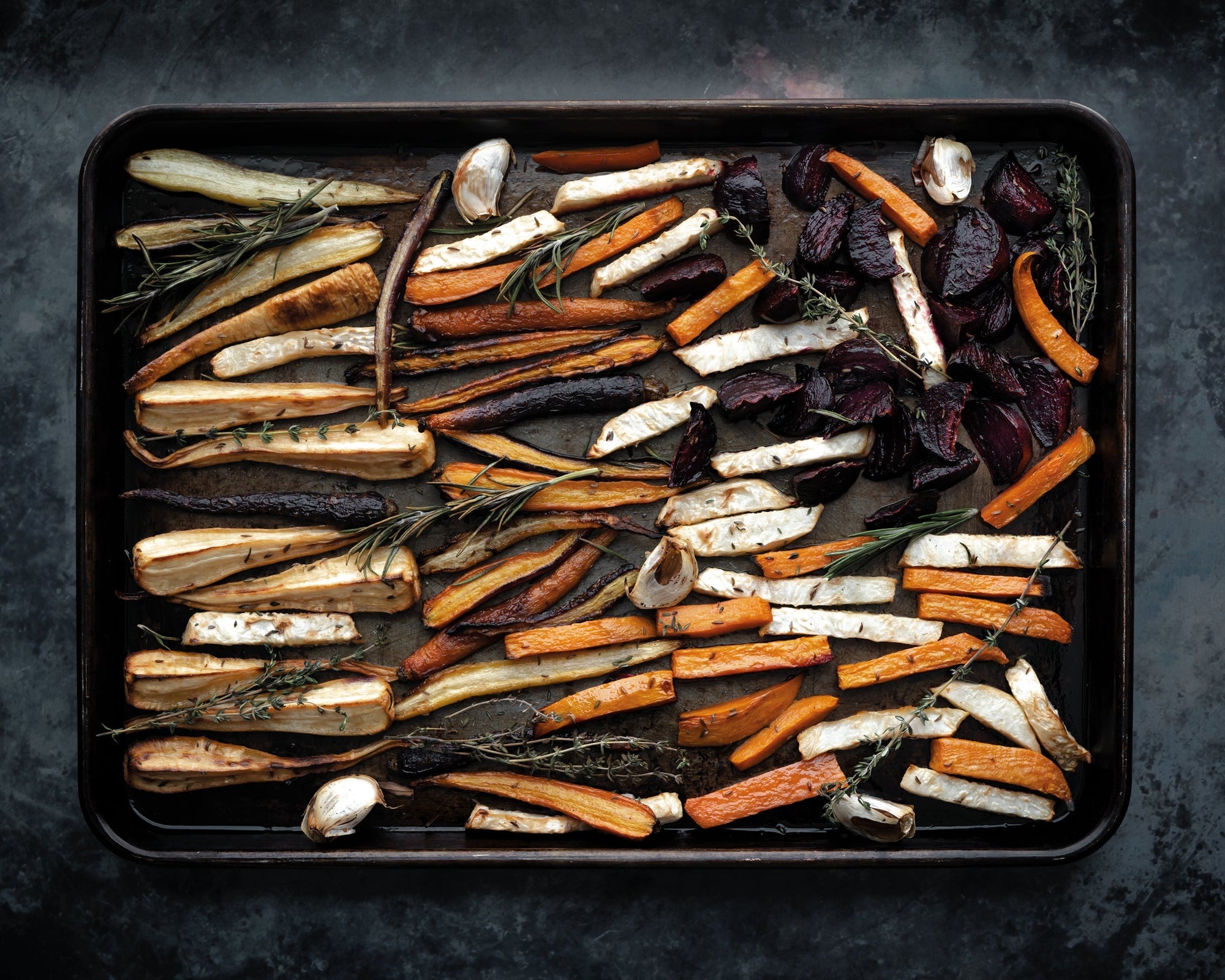 Légumes rôtis et caramélisés au miel et au carvi sauvage