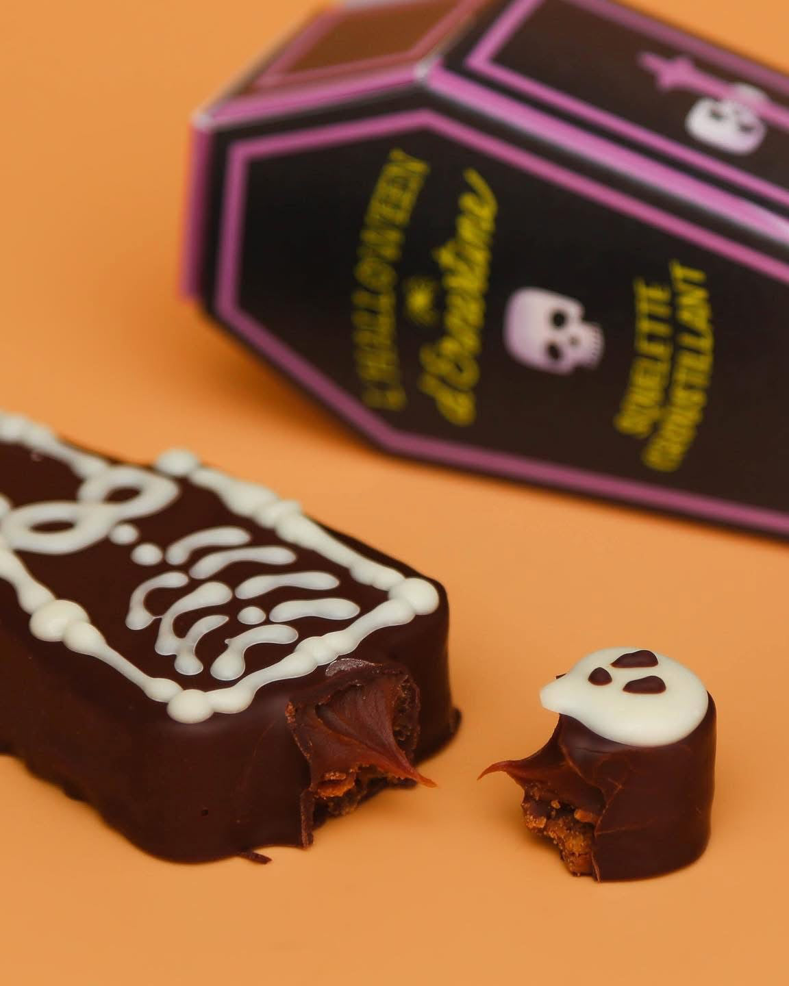 Le squelette croustillant d'Ernestine où l'on peut voir l'intérieur.