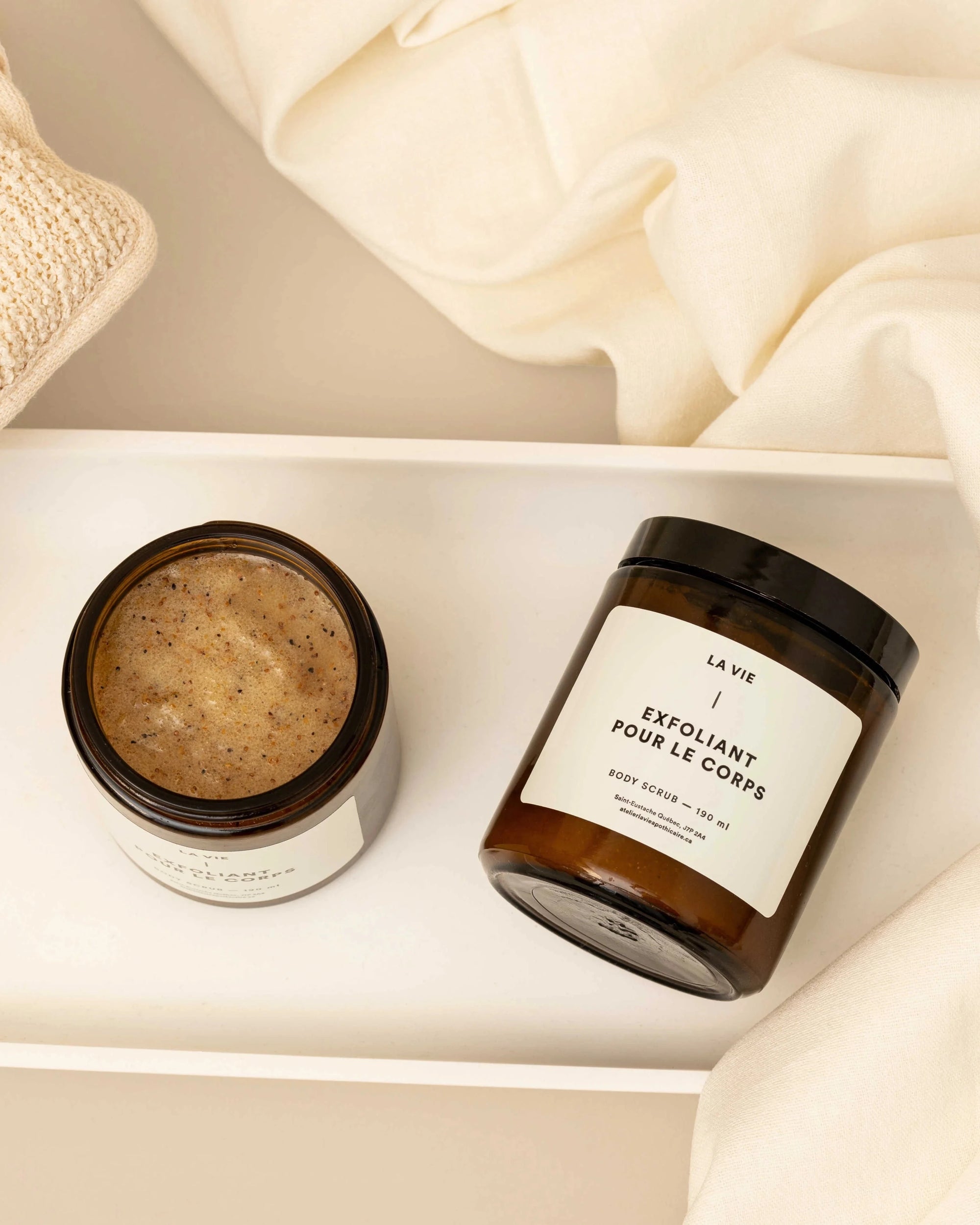 exfoliant-corps-pamplemousse-atelier-la-vie