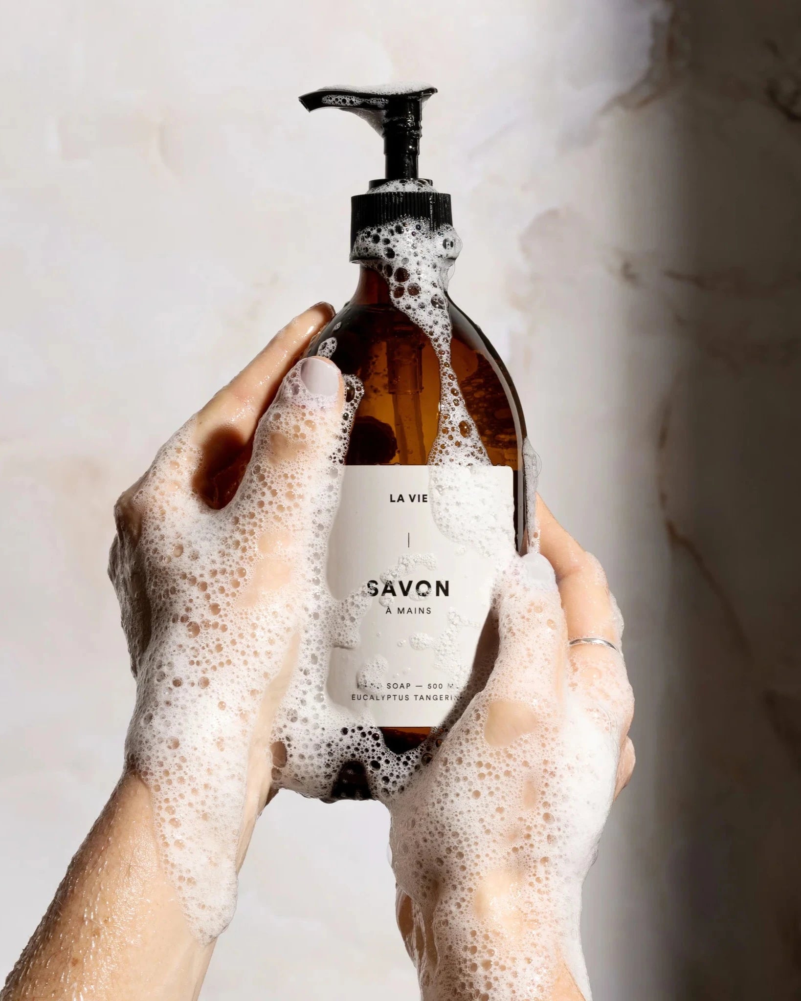 savon-mains-eucalyptus-atelier-la-vie